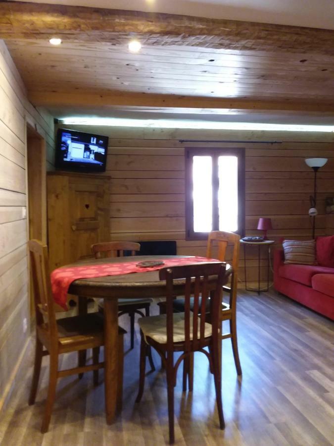 Ferienwohnung Le Woody Saint-Étienne-de-Tinée Exterior foto