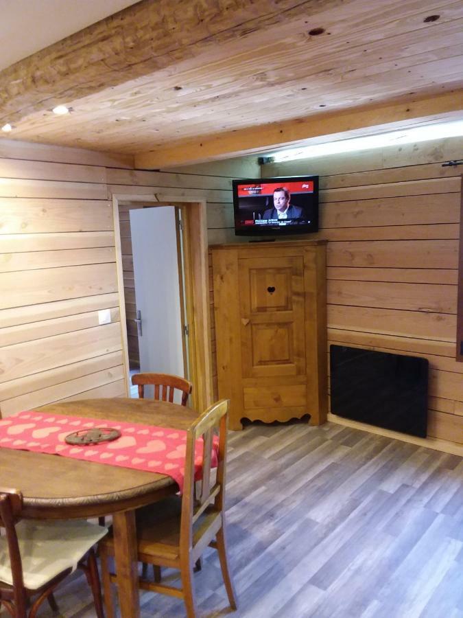 Ferienwohnung Le Woody Saint-Étienne-de-Tinée Exterior foto